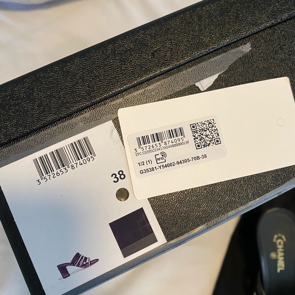 Chanel 20P Black White Pearl Strap CC Logo Slide Slip Sandal Mule Block Heel 38 - Picture 3 of 13